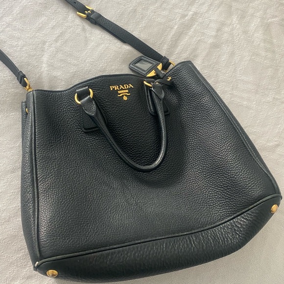 Prada Authentic Leather Bag in Black - Picture 11 of 13